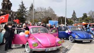 Huzurevi sakinleri vosvoslarla şehir turu yaptı
