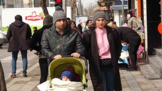 İranlılar Nevruz tatilini Vanda geçiriyor