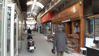 Ispartanın 461 yıllık Üzüm Çarşısı yıllara meydan okuyor