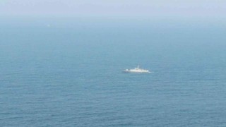 İstanbul Boğazının girişinde mayın arama çalışmaları havadan görüntülendi