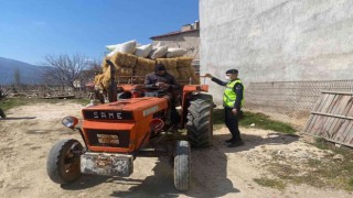 Jandarmadan traktör kazalarını önlemeye yönelik denetim ve eğitim faaliyetleri