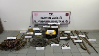 Kaçak kazıya suçüstü: 3 gözaltı