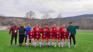 Kadınlar 3. Lig: Bilecikspor: 14 - Ağaköyspor: 0