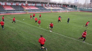 Karaköprü Belediyespor Fethiyeye hazırlanıyor