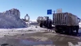 Karlıovada kar çilesi sürüyor