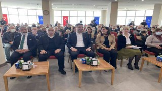 Kartalda 65 yaş üstü vatandaşa ‘Her Yaşta Dijital uygulaması tanıtıldı