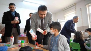 Kestel Belediyesinden minik öğrencilere diş bakım seti