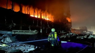 Kievde enkaz altında kalan siviller için kurtarma çalışmaları sürdürülüyor