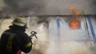 Kievde hava saldırılarının ardından yangın çıktı: 1 yaralı