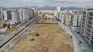 Konya Büyükşehir Belediyesi yeni bir spor sosyal donatı alanı oluşturuyor