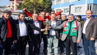 Köşk Belediye Doğanspor şampiyon oldu