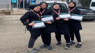 Kütahyalı öğrenciler yemek yarışmasında gümüş madalya aldı