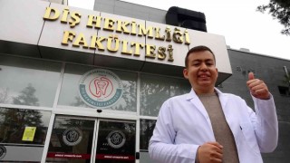 Lösemiyi yendi hayalindeki mesleği kazandı