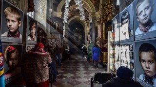 Lviv Katolik Kilisesinde heykeller korumaya alınıyor