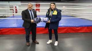 Malatyalı boksör Hatice Akbaşın Avrupa Şampiyonluğu sevinci