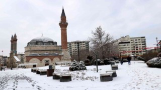 Mart ayının sonlarında kent yeniden beyaza büründü