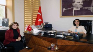 Menteşede Başkanlık koltuğu kadın meclis üyesine emanet