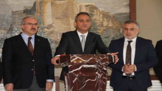 Milli Eğitim Bakanı Mahmut Özer: “364 milyonluk mevcut yatırımlara ilave olarak 1 milyarlık yatırımı Elazığa kazandırmış olduk”