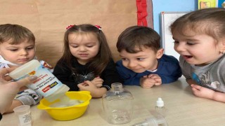 Minikler kendi sabununu yaptı