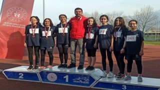 Mudanyalı atletler final için koştu