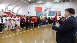 Okul Sporları Basketbol Yıldızlar Yarı Final Müsabakaları başladı