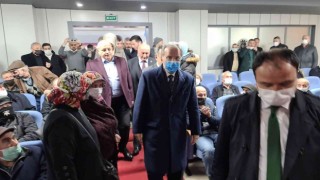 Şahin: “ Başbakan olacağım diye ortada gezineceğine yüreğin yetiyorsa Cumhurbaşkanı adayı ol Tayyip beyin karşısına”