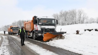 Samsunda karla kapanan binlerce kilometre yol açıldı