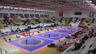 Sivasta güreş şampiyonası heyecanı