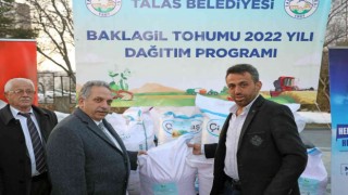 Talastan çiftçiye 32 ton baklagil tohumu daha