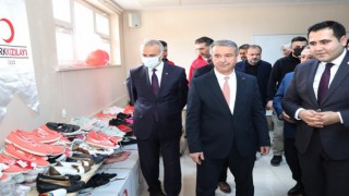 Taşova MYOda ihtiyacı olan öğrenciler için ‘Kızılay Butik Şubesi açıldı