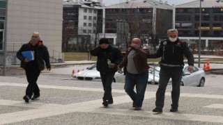TEMde 13 kilo 650 gram esrar yakalandı: 2 gözaltı