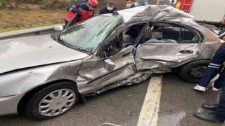 Tır, otomobile arkadan çarptı: 1 ölü, 1 yaralı