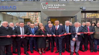 Türkiyenin ilk Diş Sağlığı Müzesi İstanbulda açıldı
