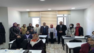 Üsküdarda ÜSMEK Ünalan Kurs Merkezi kapılarını açtı