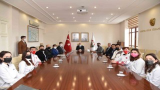 Vali Karadeniz Türkiye Şampiyonu takımı ağırladı