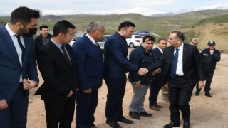 Vali Mahmut Çuhadar, Gerger ilçesinde incelemelerde bulundu