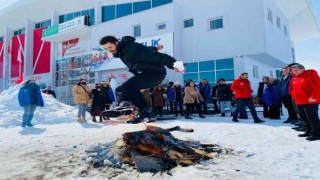 Yakutiye Gençlik Merkezinde nevruz ateşi