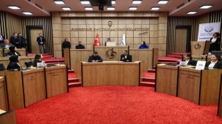 Yarının Türkiyesinde söz sahibi olmak isteyen gençler kıyasıya yarıştı