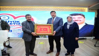 Yazar Hayati İnanç, Kahramankazanlı vatandaşlarla bir araya geldi