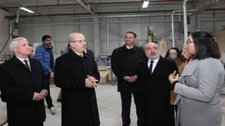 YÖK Başkanı Özvar, Kayseri Üniversitesini Ziyaret Etti