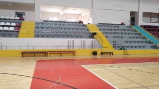 15 Temmuz Şehitleri Spor Salonunda bakım onarım çalışmaları