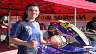 17 yaşındaki Senanın hedefi Formula 1e çıkmak