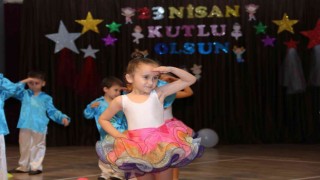 23 Nisan için sahne çocukların oldu