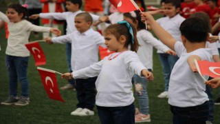 23 Nisan Ulusal Egemenlik ve Çocuk Bayramı Çaydeğirmeninde coşkuyla kutlandı