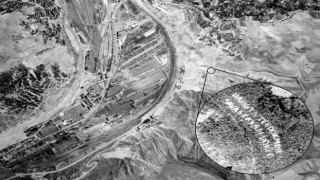 46 yıl önceki uçak fotoğrafı kaybolan mesajı ortaya çıkarttı
