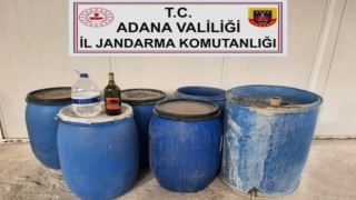 Adanada sahte içki üretilen eve operasyon