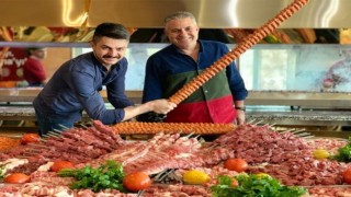 Adananın tescilli kebabını dünyaya tanıtıyor
