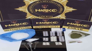 Adıyamanda polis zehir tacirlerine göz açtırmıyor: 3 gözaltı