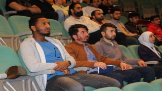 ADÜde öğrenim gören yabancı uyruklu öğrenciler, İl Göç İdaresi personeli ile bir araya geldi