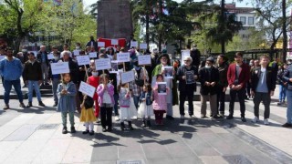 Afganistanda okul ve camiye düzenlenen bombalı saldırı Trabzonda protesto edildi